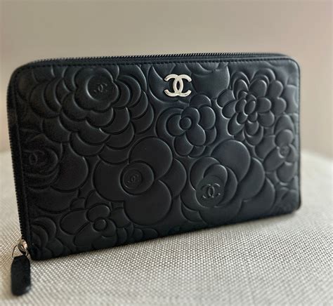 chanel camellia wallet zip